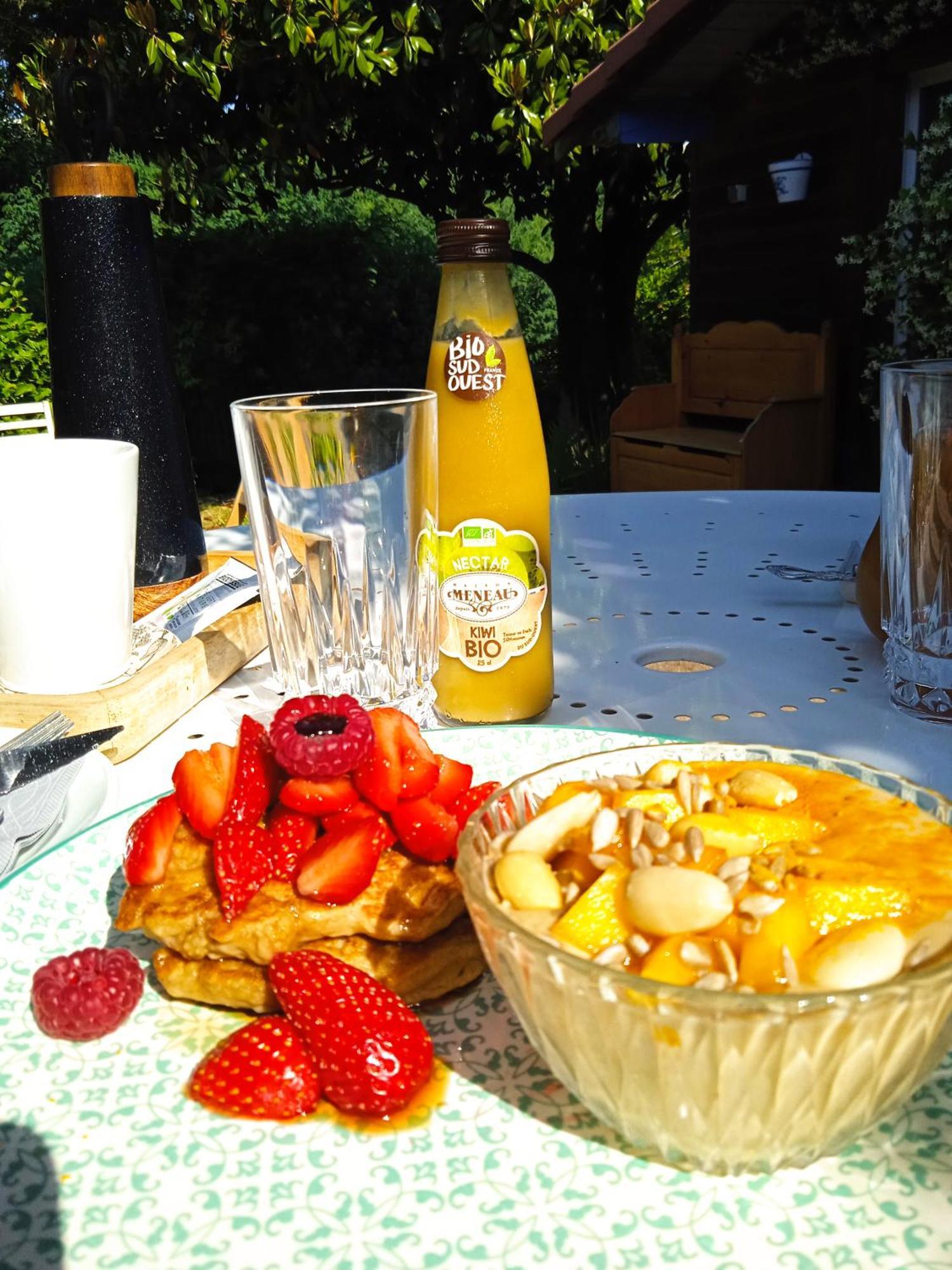 Bed and Breakfast Les Jardins De Mimizan-Plage Exteriér fotografie